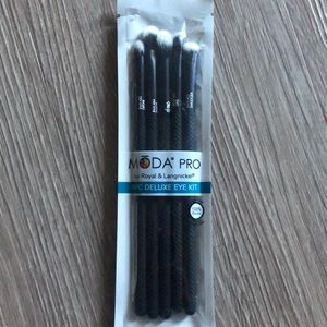 Moda Pro 5pc Deluxe Eye Kit